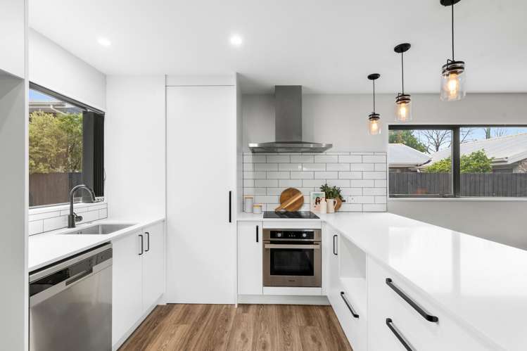 2/90 Bishop Street Saint Albans_1