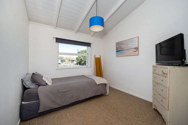 264 Clifton Road Te Awanga_10