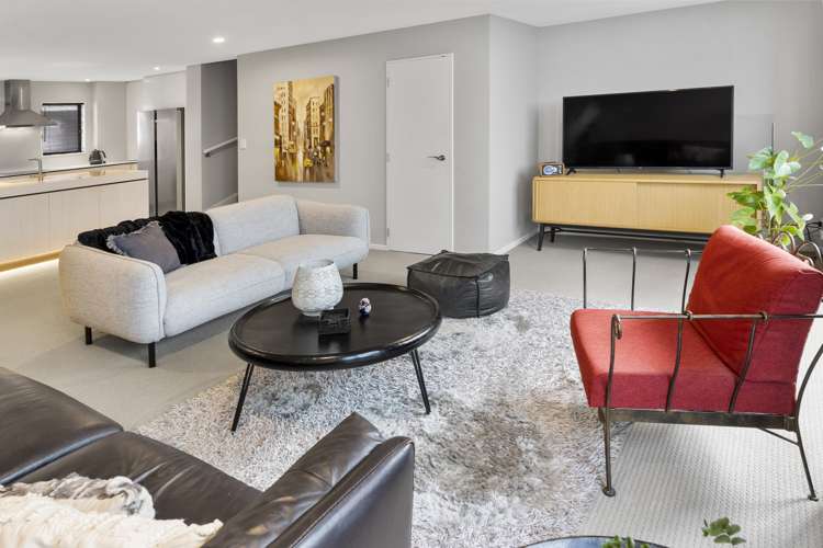 11 Rochdale Way Stoke_13