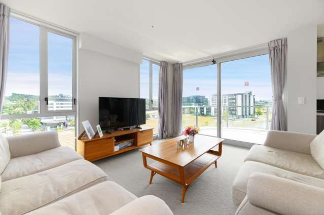 401/1 Rose Garden Lane, Albany North Shore_1