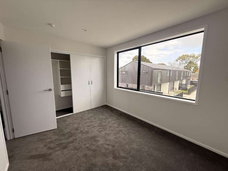 4/1 Scott Road 10695_4