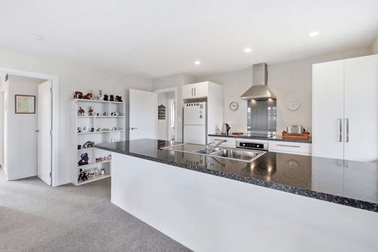 17 Portchester Street Aranui_4