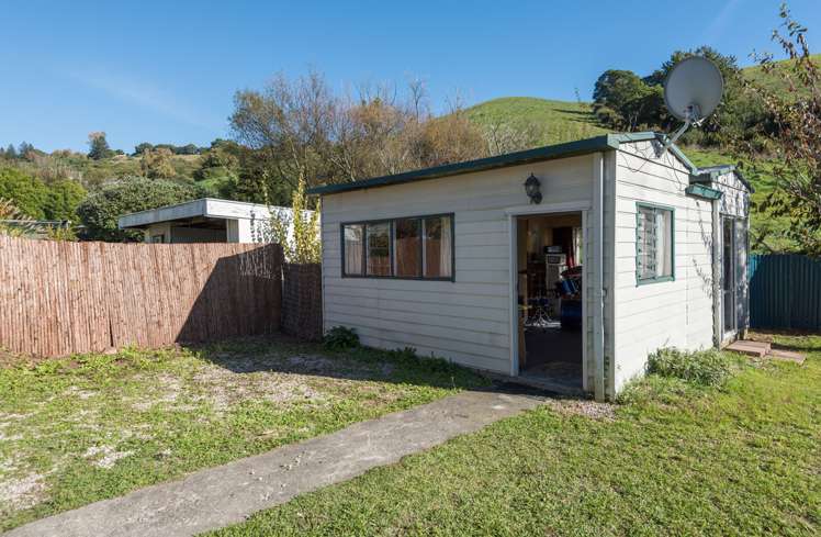 104 Emano Street Toi Toi_16