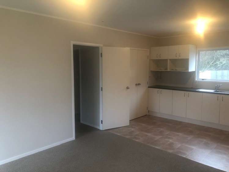 1/268a Sunset Road 2641_4