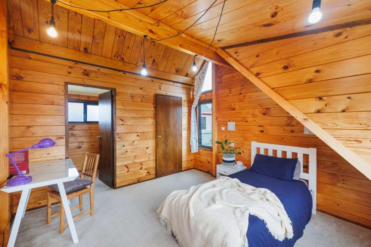 21 Heathcote Place Fitzherbert_19