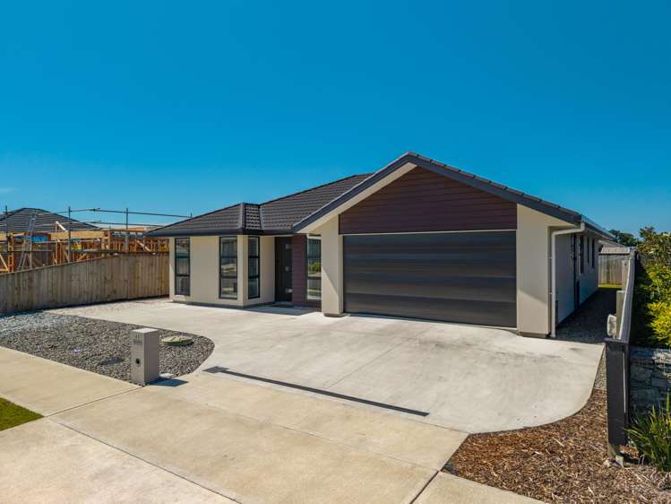 61 Woodley Road Richmond_18