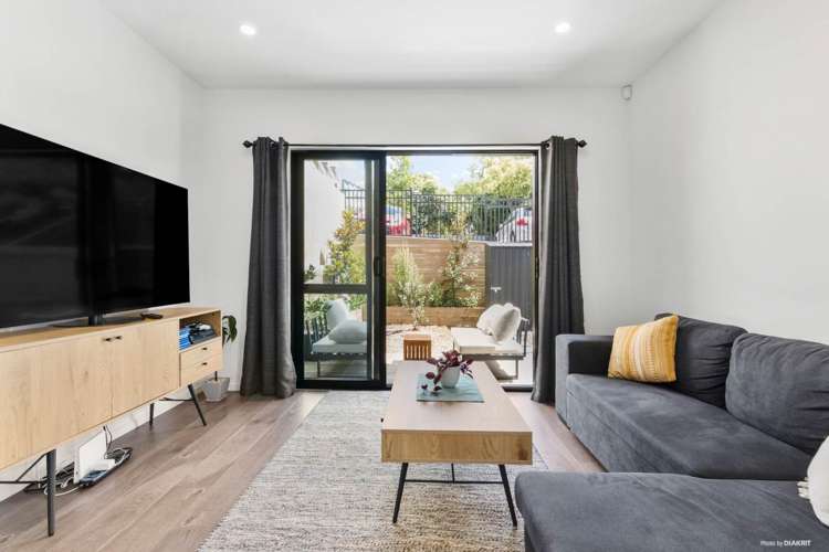 27 Morihana Close Glen Eden_8