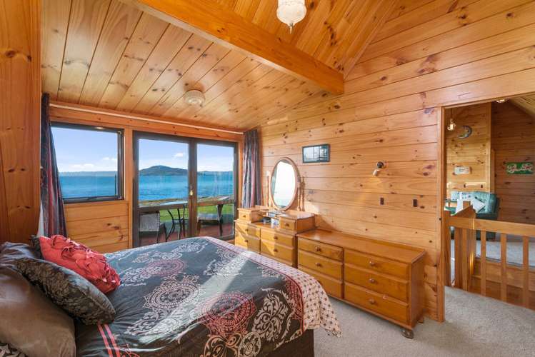 5 Holden Avenue Holdens Bay_25