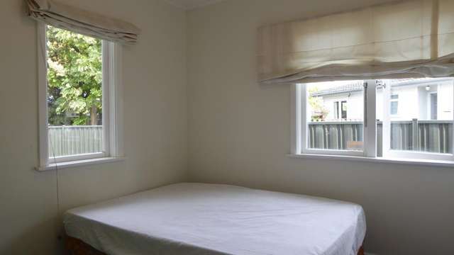 805 Clive Street 10474_4
