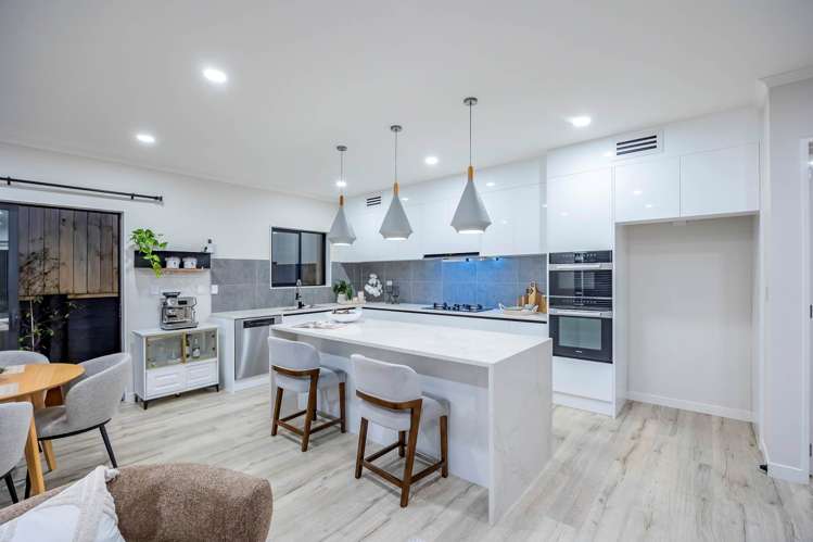 60B Saddleback Rise Murrays Bay_10