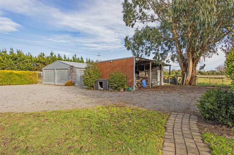 862 Oxford Road Fernside_21