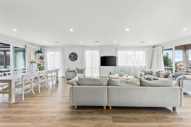 38 Pioneer Rise Silverdale_6