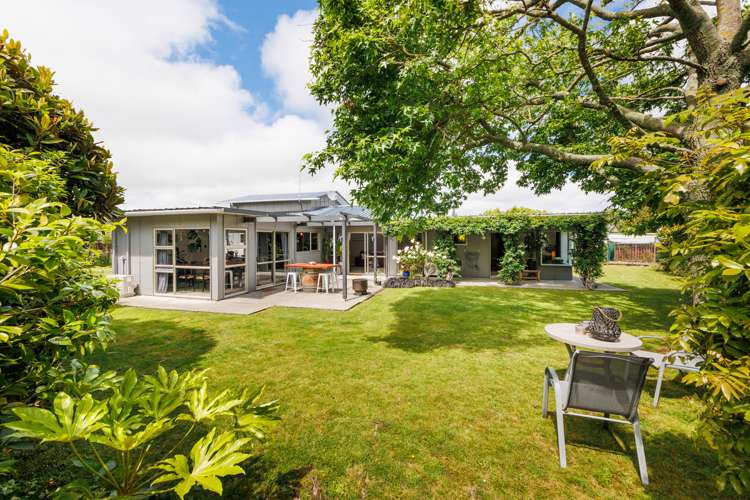 4 Calder Place Feilding_16