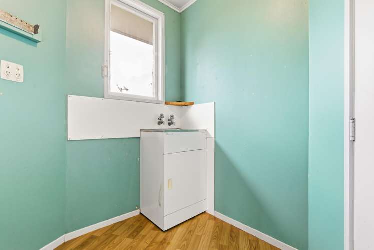 102 Taharepa Road Hilltop_14