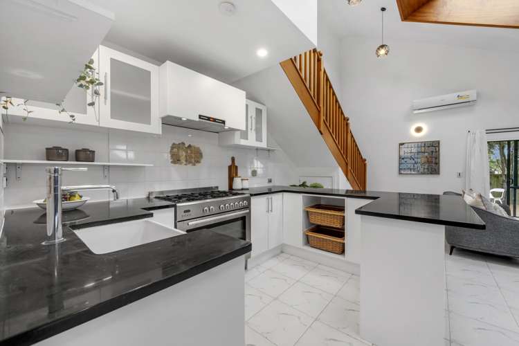 22 Tui Brae Beachlands_23