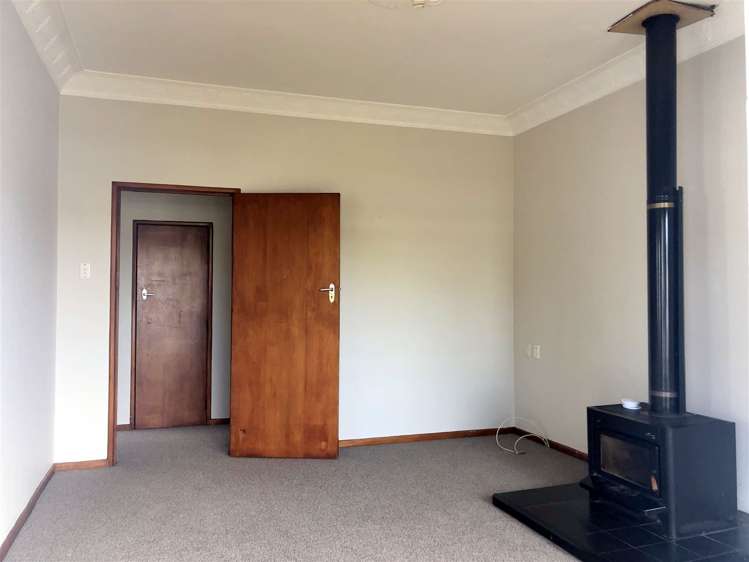 5 Totara Street Waipukurau and Surrounds_3