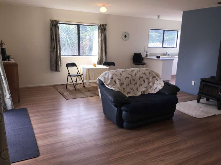 122 Kings Road Leithfield_5