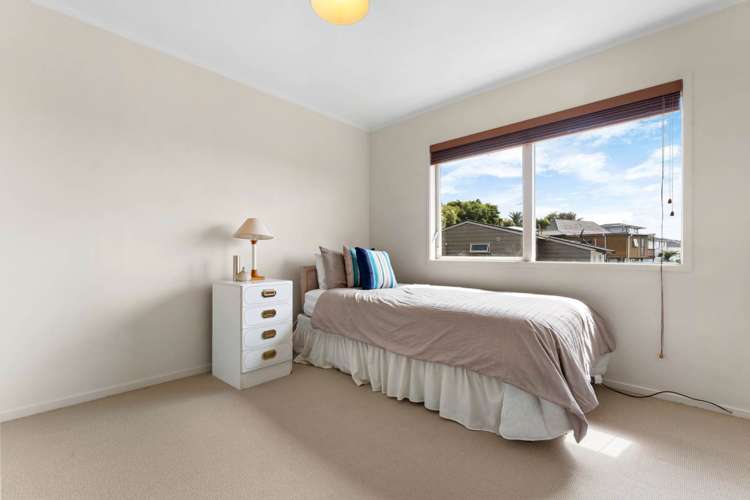 47 Wyoming Avenue Murrays Bay_16