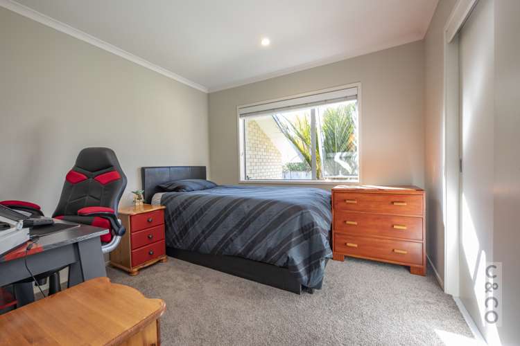 23 Crabb Fields Lane Riverhead_23