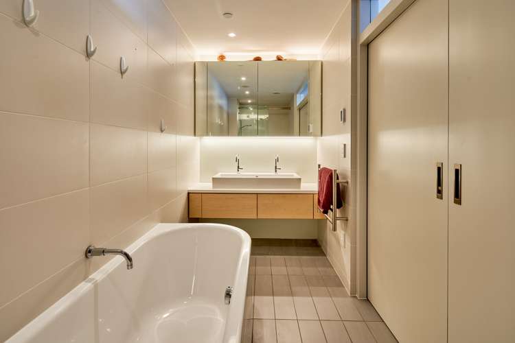 3c/8 Clyde Quay Wharf Te Aro_12