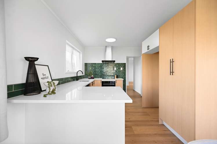 3 Dalton Crescent Dinsdale_7