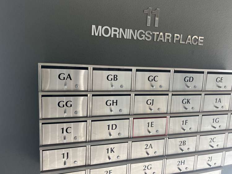 1e/11 Morning Star Place Mount Albert_6