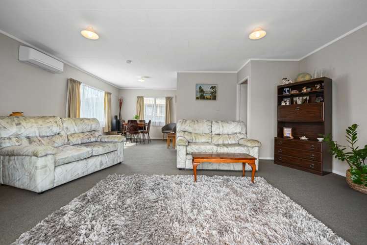 9a Emma Place Pukete_2
