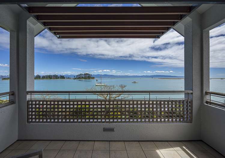 2 Victoria Road Stepneyville_24