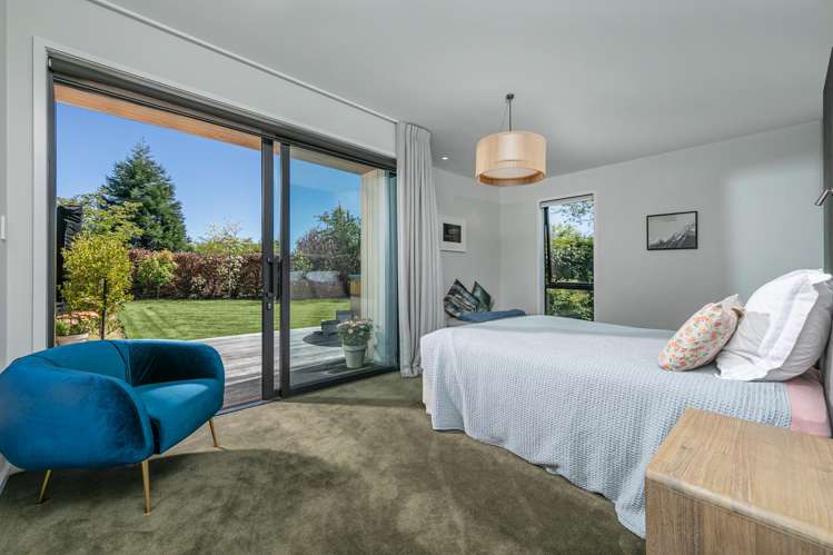 7 Mountain View Drive Wanaka_10