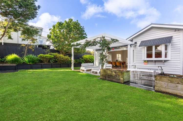 202 Queen Street Northcote Point_14