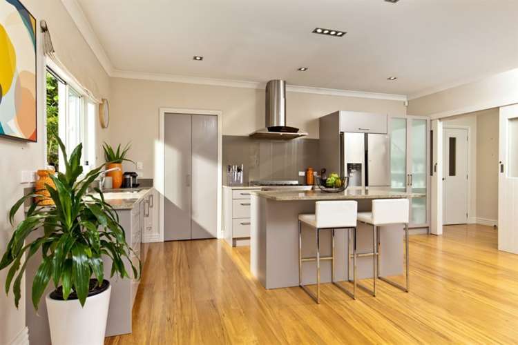 4 Bernard Magnus Lane Greenhithe_13