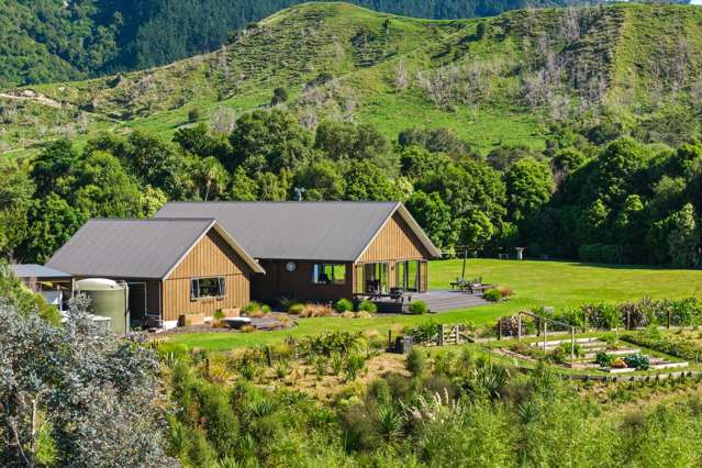 Self sufficient living