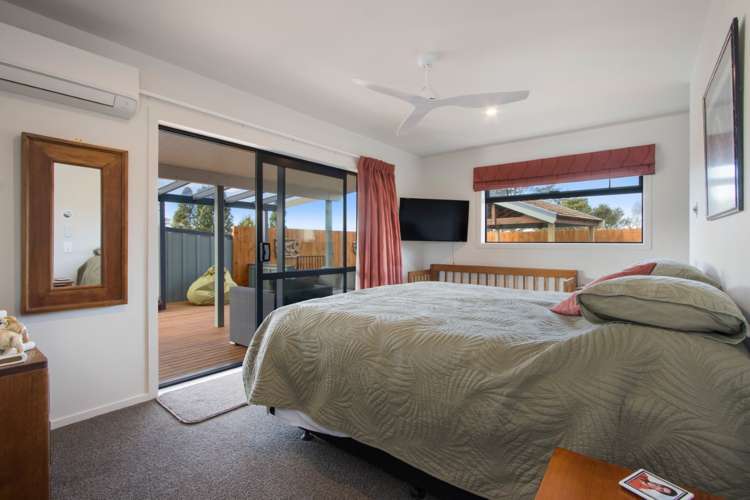 42 Poland Street Waikino_18