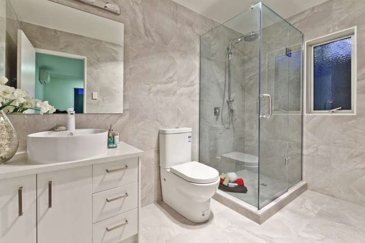 58d Shelter Drive Greenhithe_24