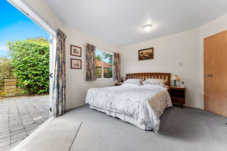 1/5 Seaview Road Castor Bay_17