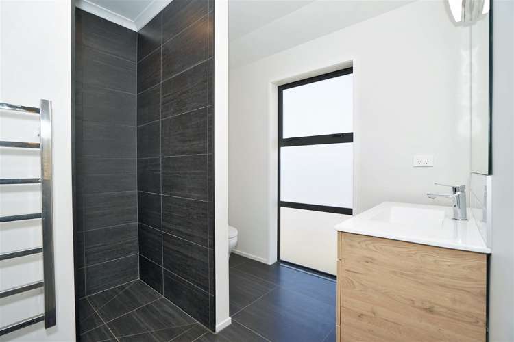 43b Houkura Rise Whatawhata_12