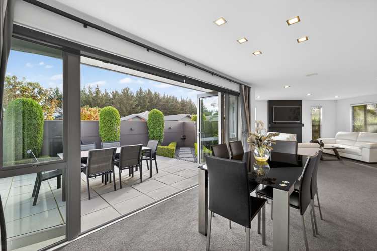 5 Reka Street Parklands_12