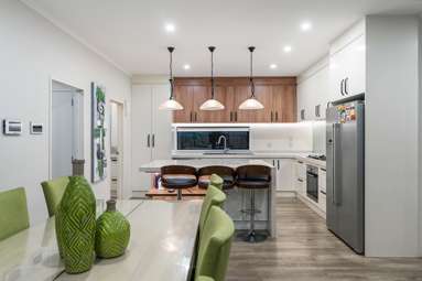 38 Thomas Rielly Ave_4