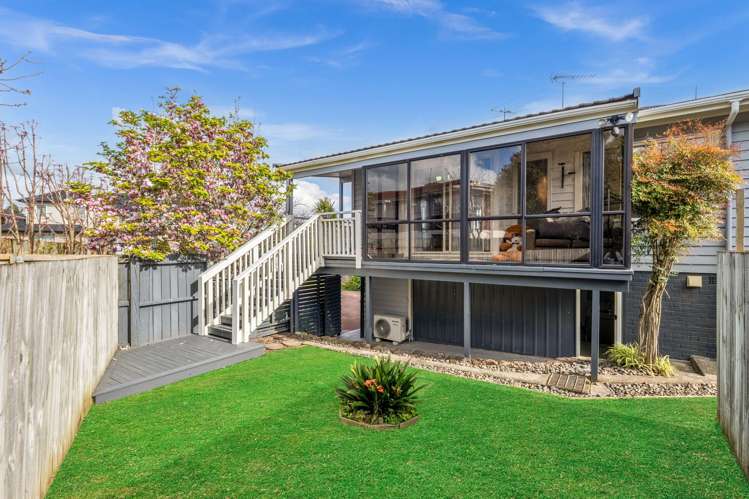 16 & 16A Mander Place Bucklands Beach_22