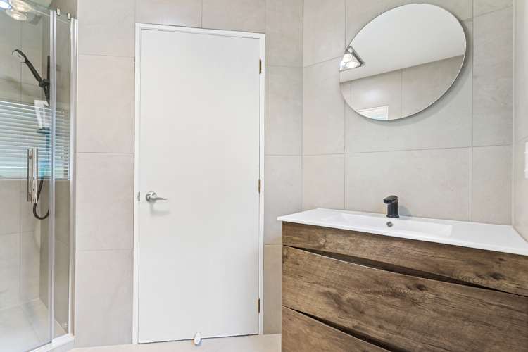 2/17 Redmount Place Red Hill_19