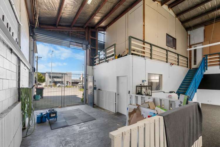 211-213 Waltham Road Sydenham_23