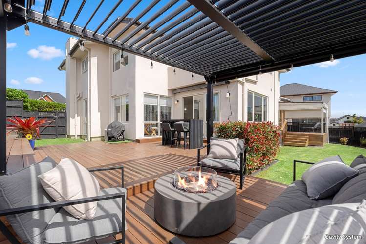 4 Archer Rayner Place Greenhithe_12