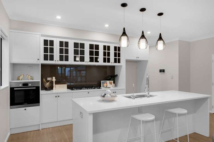 19 Carrickdawson Drive Flat Bush_9