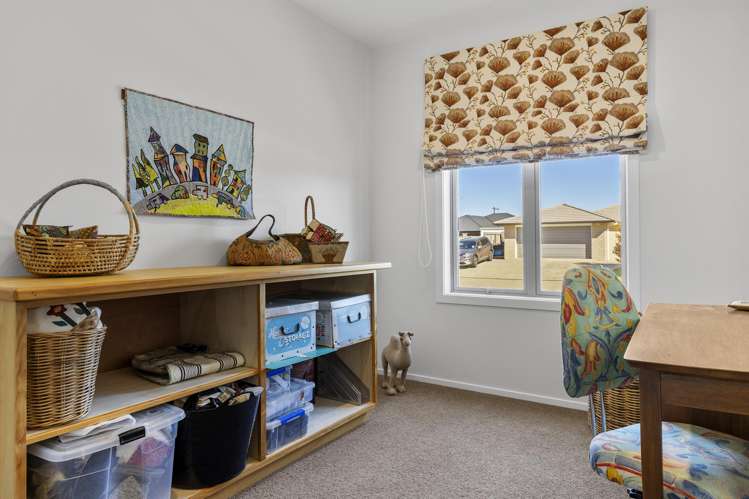6 Raupo Crescent Wharewaka_21