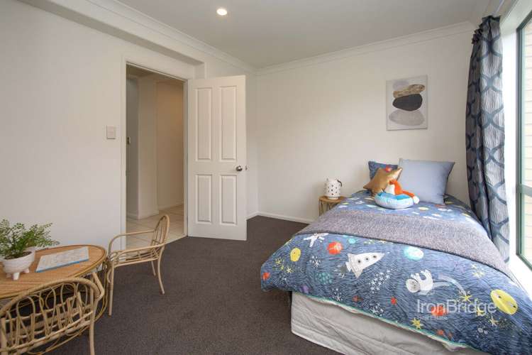 8 Bottle Lake Drive Parklands_12