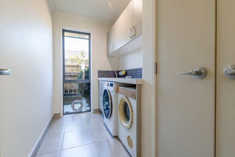 2 Henry Bell Close Leamington_17