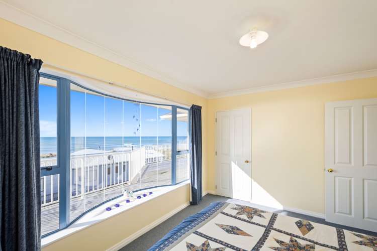 80 Akitio Esplanade Pongaroa_9