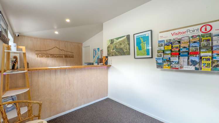 156 Main Road Tairua_14