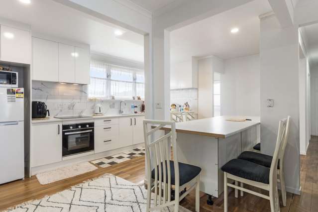 76 Blake Road Mangere East_4