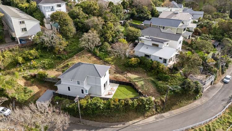1A & 3 Seaforth Terrace Karori_9